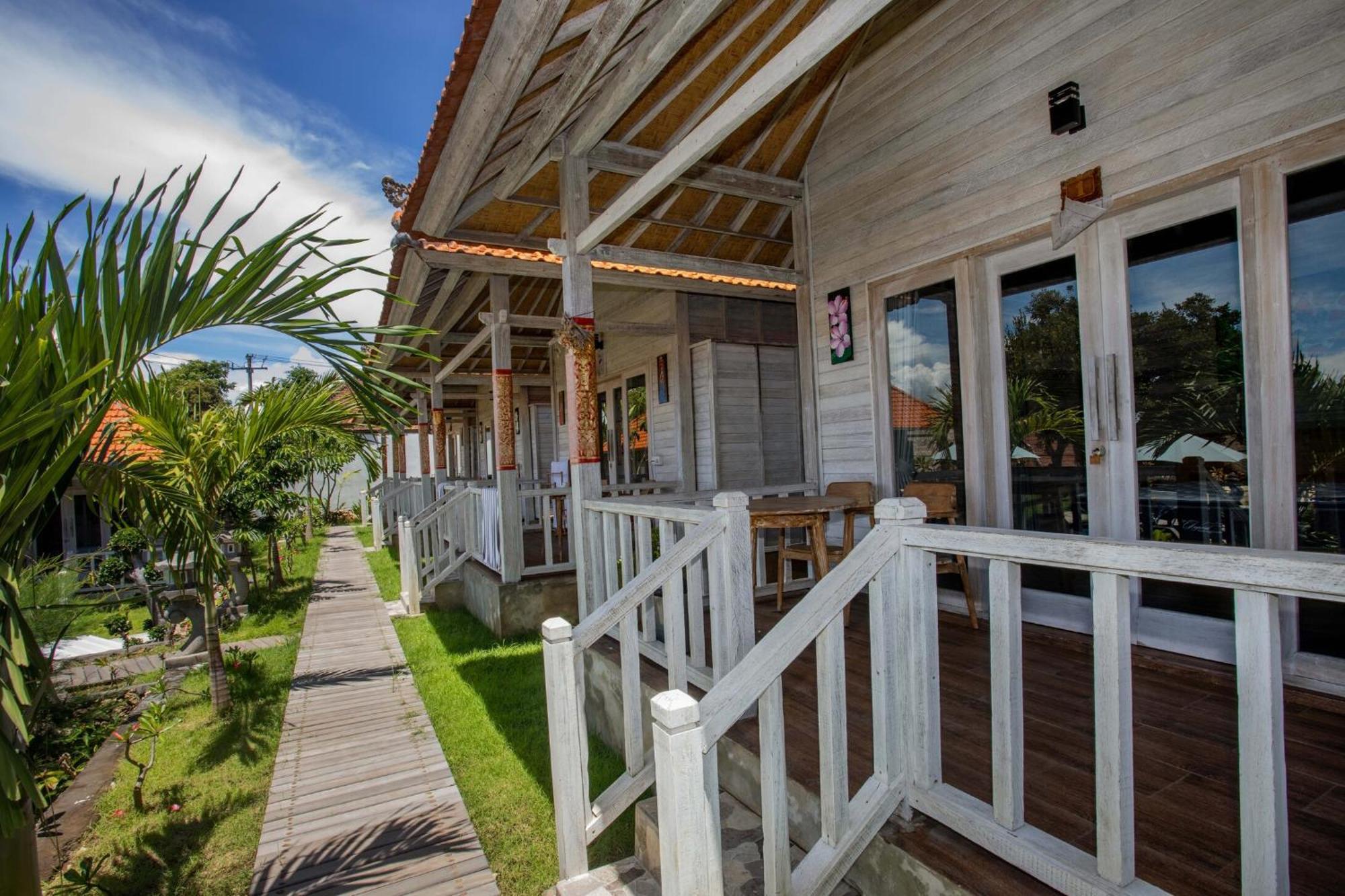 Blue Sky Villa Ceningan Nusa Lembongan  Exterior photo